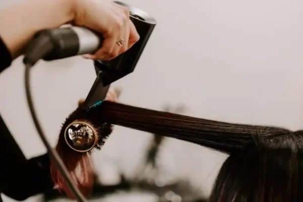 11 Blow Dry straight - Image 1
