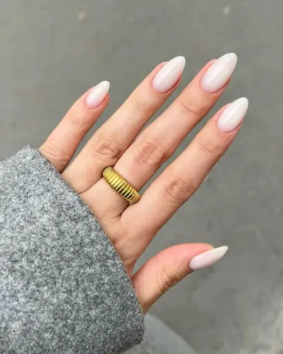 Simple Nude & Milky Nails